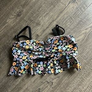 Floral Ruffle swim top